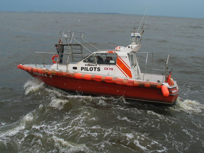 Экспедиция осени 2003 года на НИС "Академик Сергей Вавил