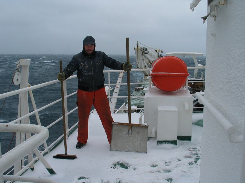 Экспедиция осени 2003 года на НИС "Академик Сергей Вавил