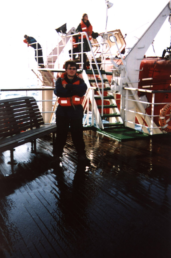 Экспедиция осени 2002 года на НИС "Академик Мстислав Кел