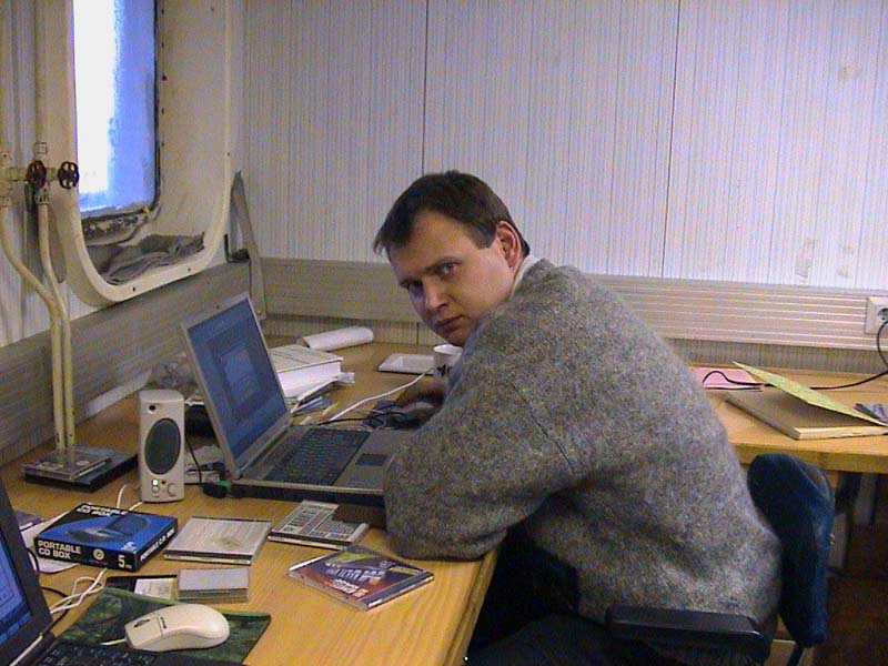 Экспедиция осени 2002 года на НИС "Академик Мстислав Кел