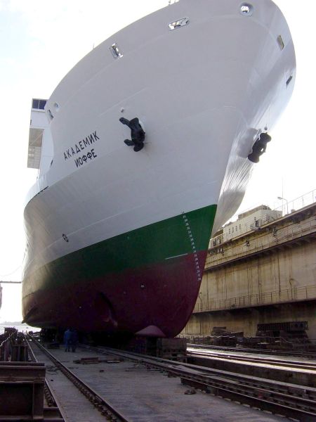 Экспедиция июня 2003 года на НИС "Академик Иоффе" 12