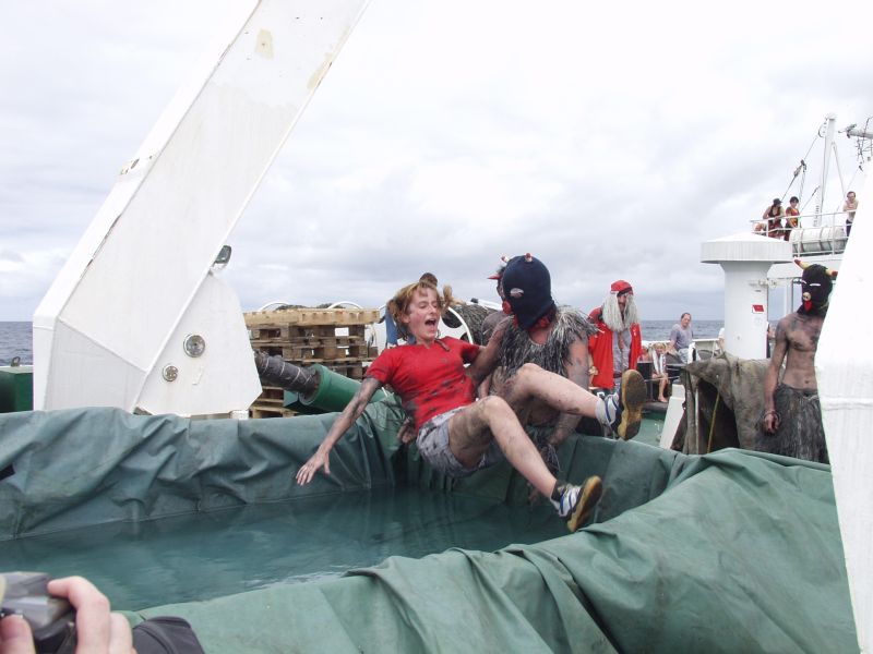 Экспедиция осени 2004 года на НИС "Академик Сергей Вавил