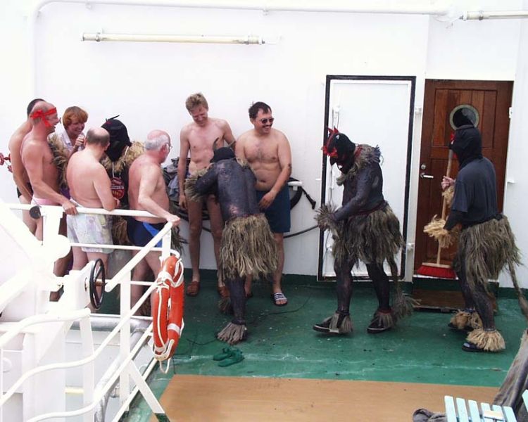 Экспедиция весны 2002 года на НИС "Академик Иоффе" 4